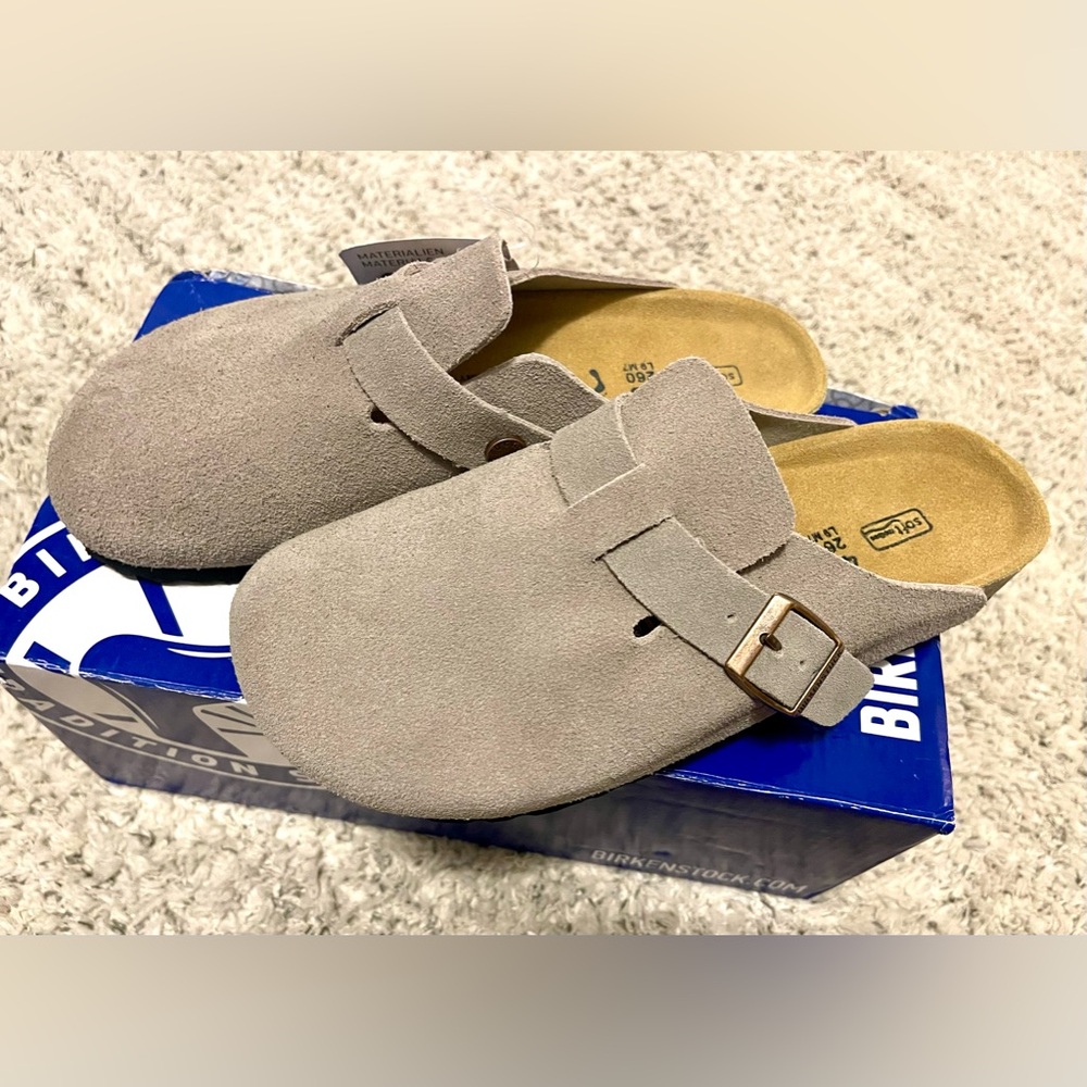 NWT Birkenstock Boston clog Soft footbed taupe